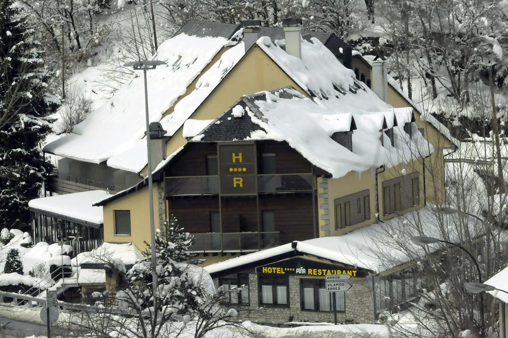 Hotel & Restaurante Pena Arros Exterior photo